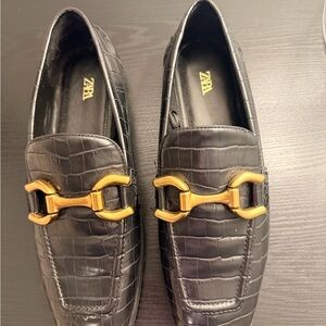 Zara Croc-Embossed Black Loafers with Gold Buckle